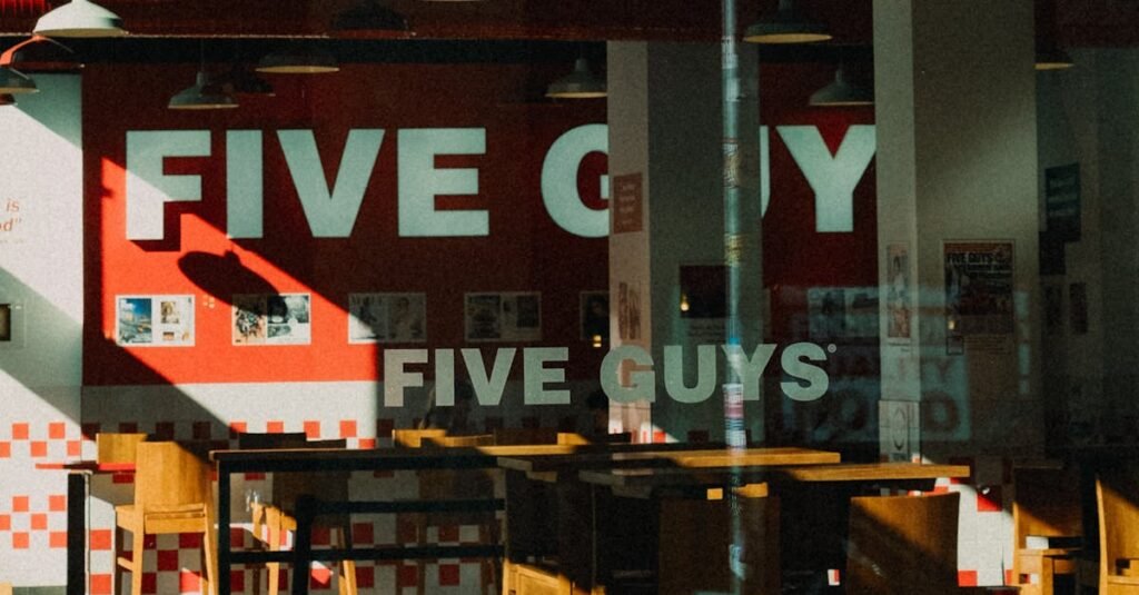 Phoenix restaurants open