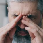 dry eye symptoms