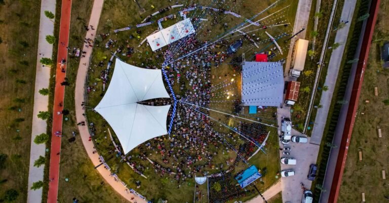 Memorial Park concert Omaha