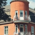 local friendly hotel